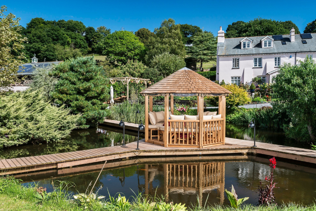 Un jardin 4 saisons : transformez votre extérieur en pièce de vie supplémentaire