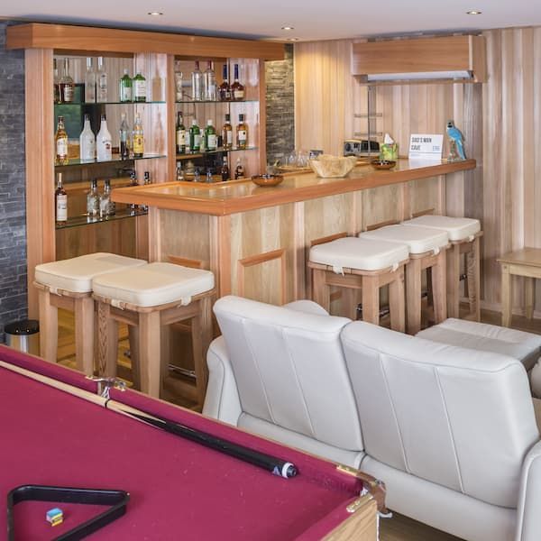 Who Would You Invite to Your Garden Bar Event? 