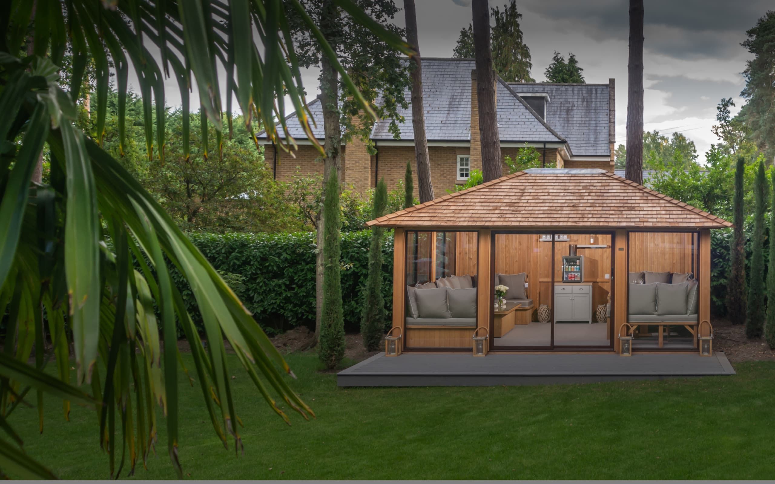 Kensington summer house desktop